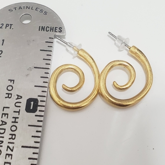 4/$20 Whimsical Whirligig Spiral Stud Earrings  With Shiny Finish.🌴 - Picture 2 of 4